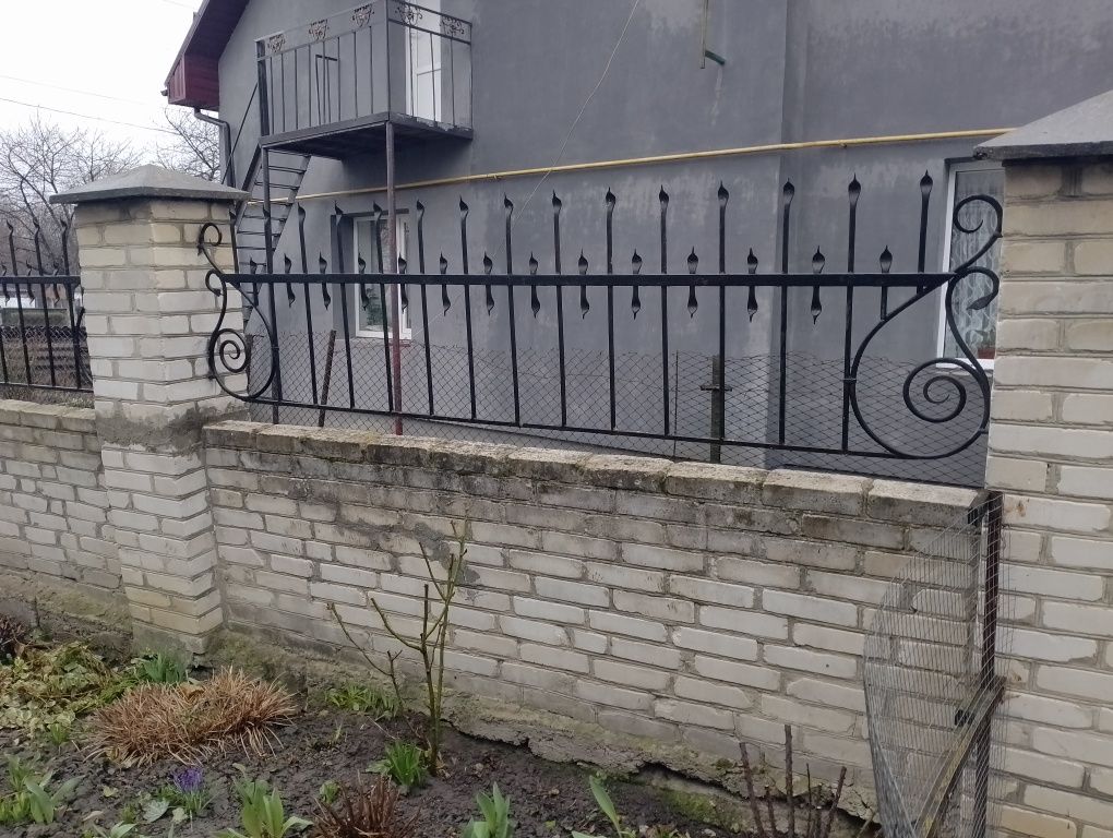 Продам ковку на паркан