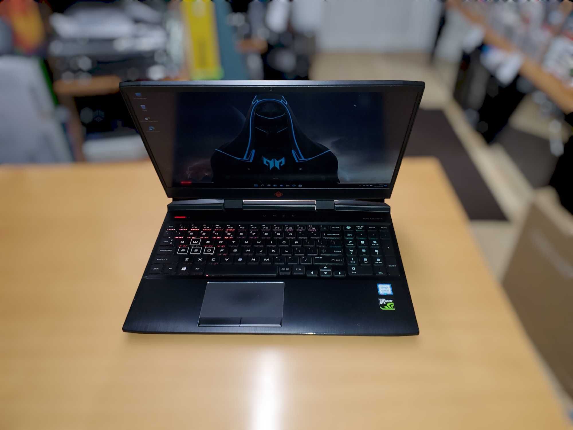 Laptop HP OMEN i5-8300H 12GB SSD+HD GTX 1050 4GB Win 11 RGB Gwarancja