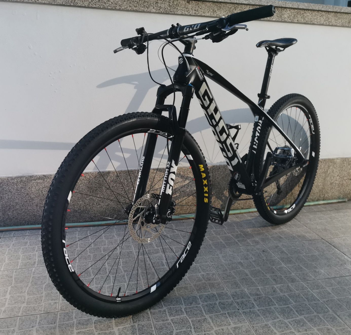 Bicicleta roda 29 carbono