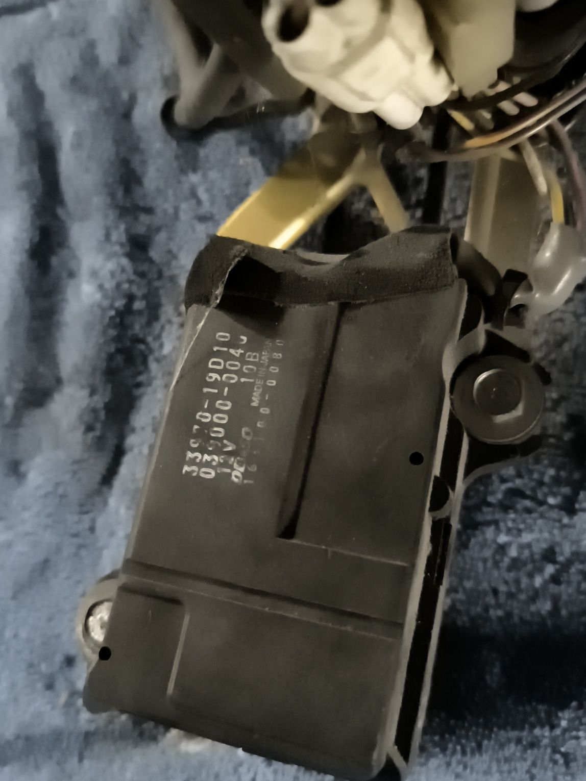 Suzuki GSXR 750 i 600 K1 K2 K3 przepustnice wtryskiwacze TPS stva stps