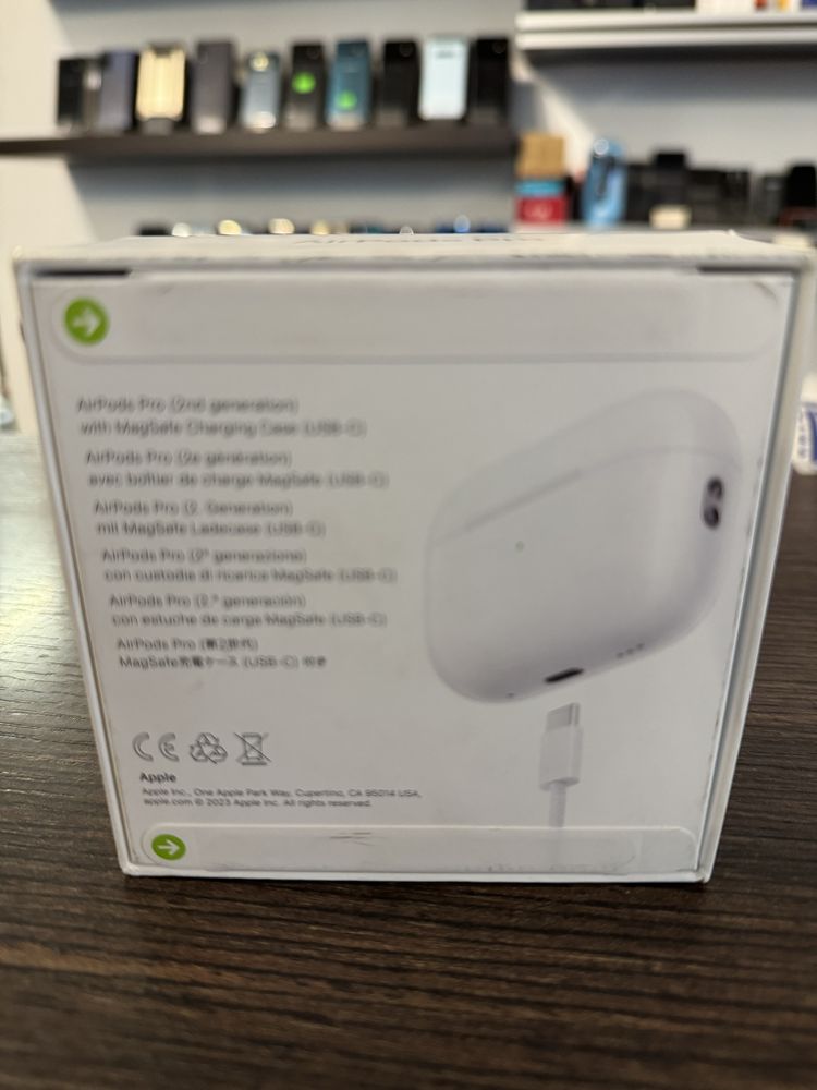Słuchawki Apple AirPods PRO 2nd Gen USB-C MTJV3ZM/A Poznań Długa 14