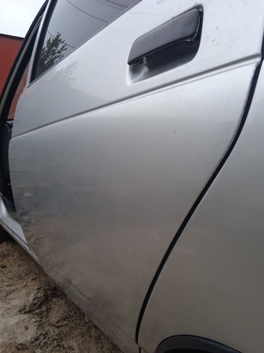 ВАЗ 2110 2111 2112 . Двери дверь задняя 2500 грн шт.