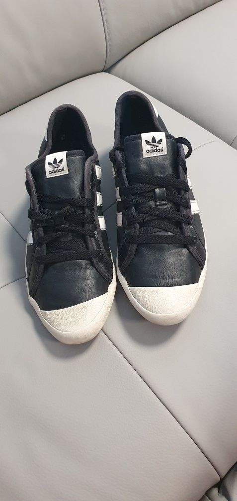 Trampki ze skory adidas 38/39