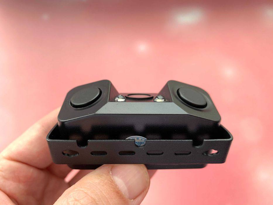 Удобнейшая камера + парктроники в одном устройстве