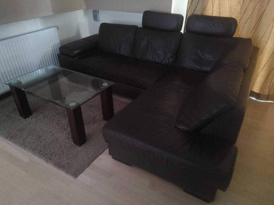 Sprzedam narożnik skórzany z funkcją spania