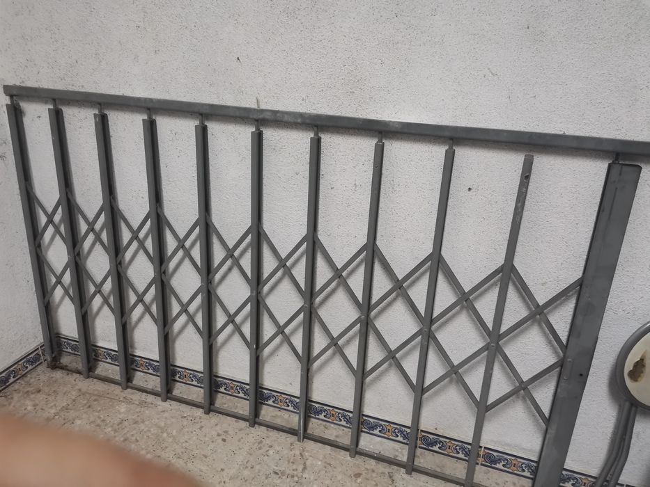 Grade de janela lagarto com fechadura