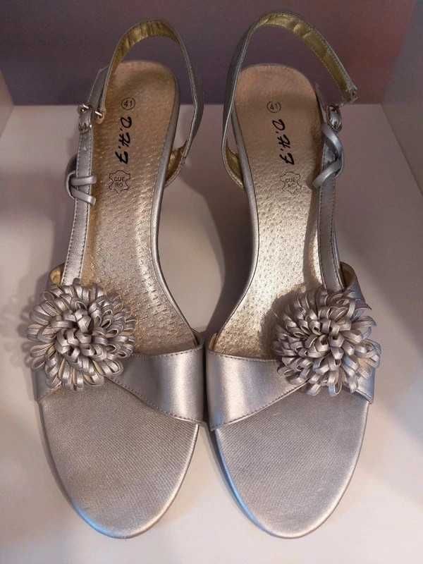 Srebrne buty, srebrne buty na wesele, buty na obcasie