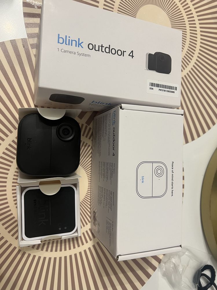 Продам камеру відеоспостереження Blink outdoor 4