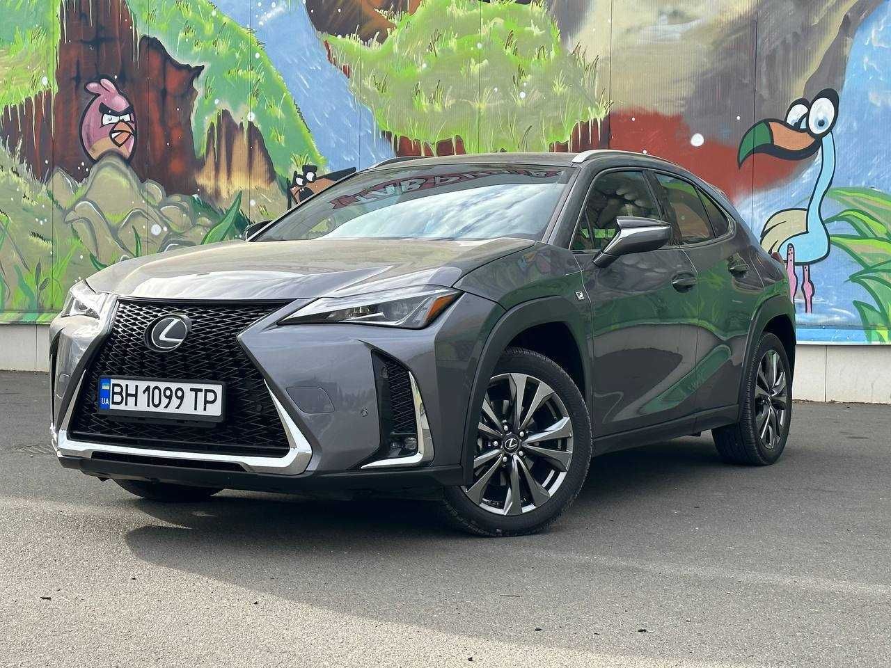 Lexus UX 2021 рік