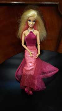 Barbie w sukni wieczorowej