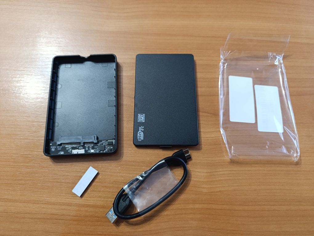 Карман для HDD SSD 2.5" USB 3.0 черный, новый