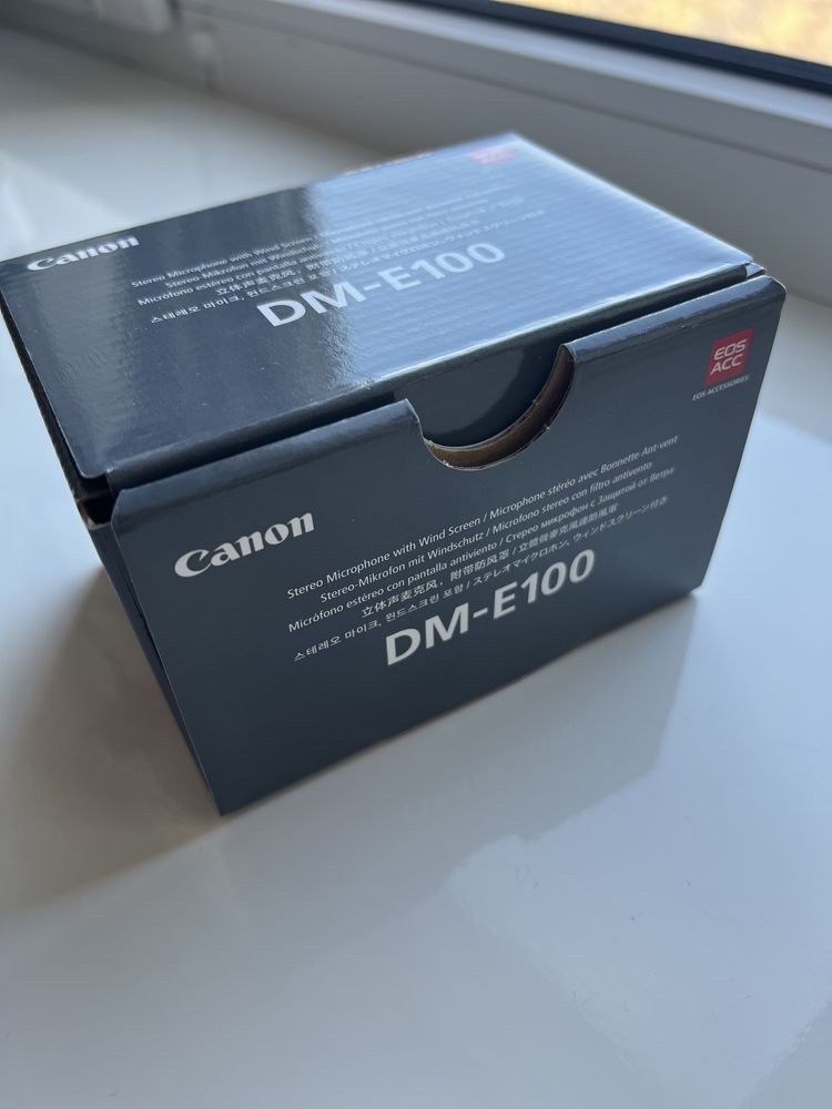 Новый Микрофон Canon DM-E100