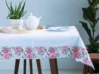 Obrus na stół / serweta Altom biały z obszyciem róża 110 x 160 cm