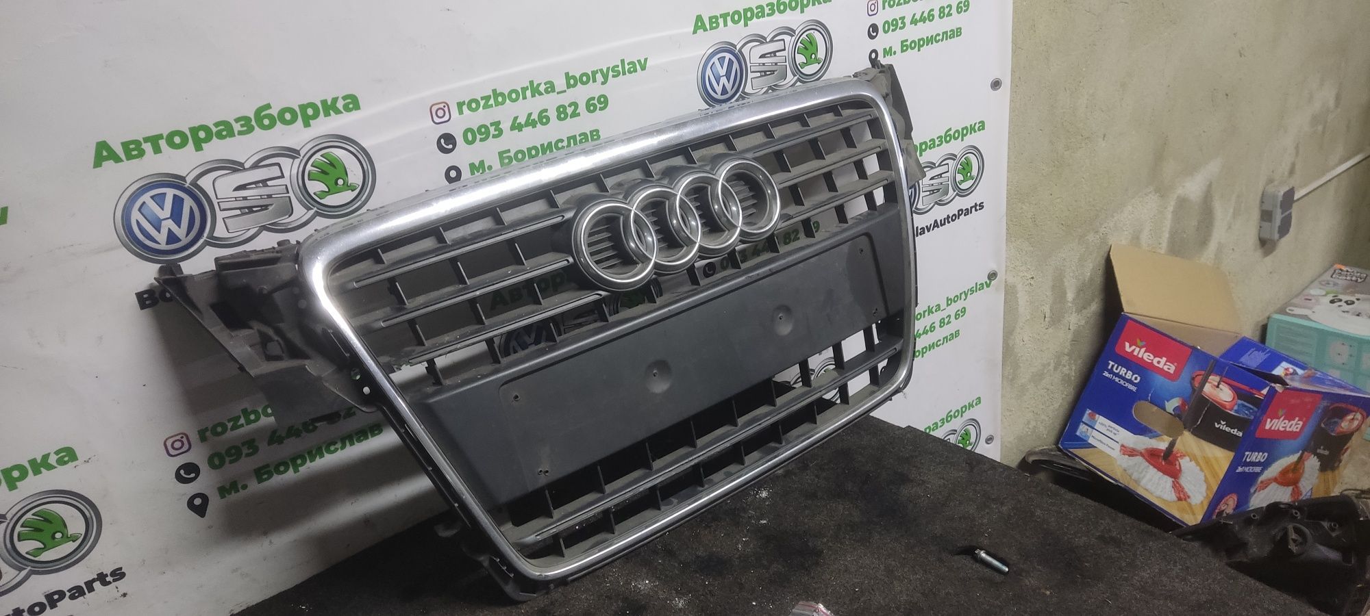 Ришітка Решітка радіатора Audi A4 B8 B5 A6 C4 C5
