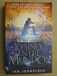 The Mirror Chronicles - O Sino Entre Mundos de Ian Johnstone