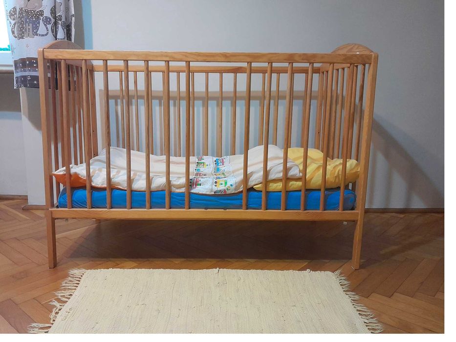 Dwa łóżeczka dziecięce 120x60 cm