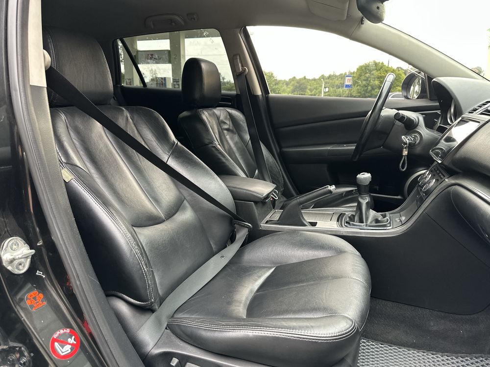 MAZDA 6 MZR-CD 2.0D у достойному стані .