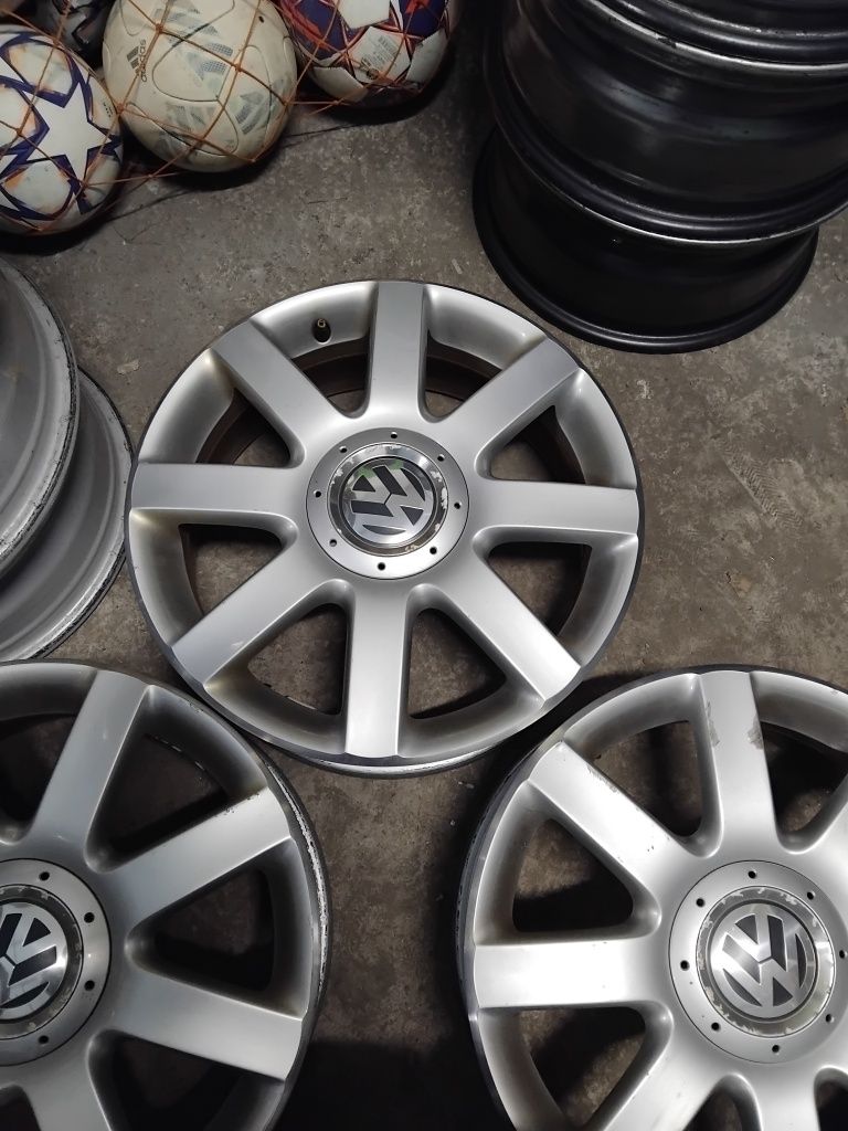 Felgi 17 5x112 VW Golf V VI VII Passat B5 B6 B7 Touran Caddy Jetta Eos