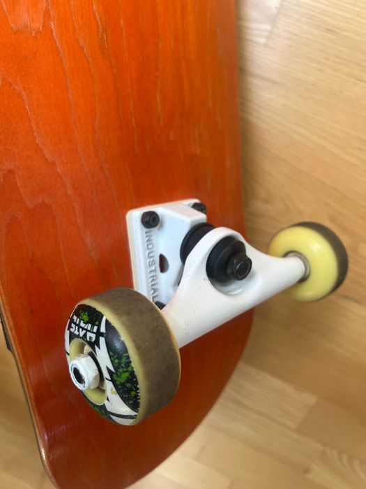 Deskorolka custom składana – gotowa do jazdy