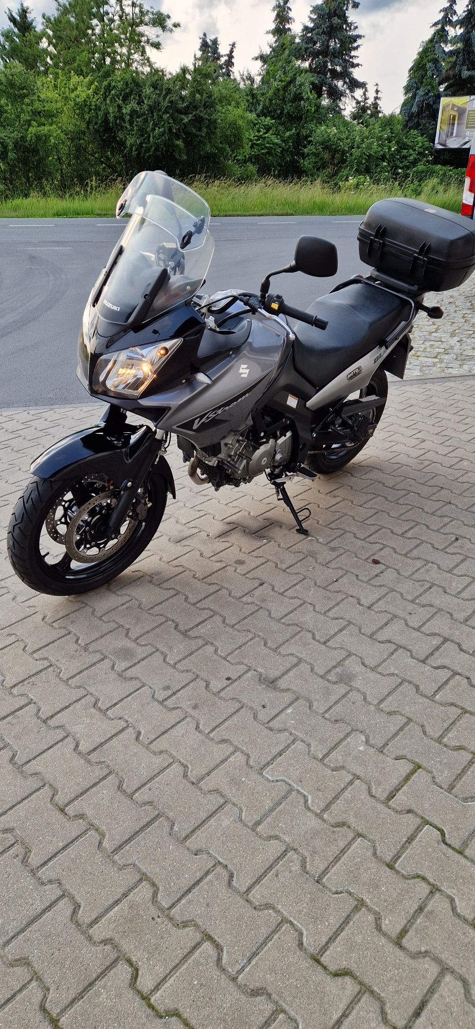 Suzuki DL 650 V Strom rok 2006 przeb.43 tys km