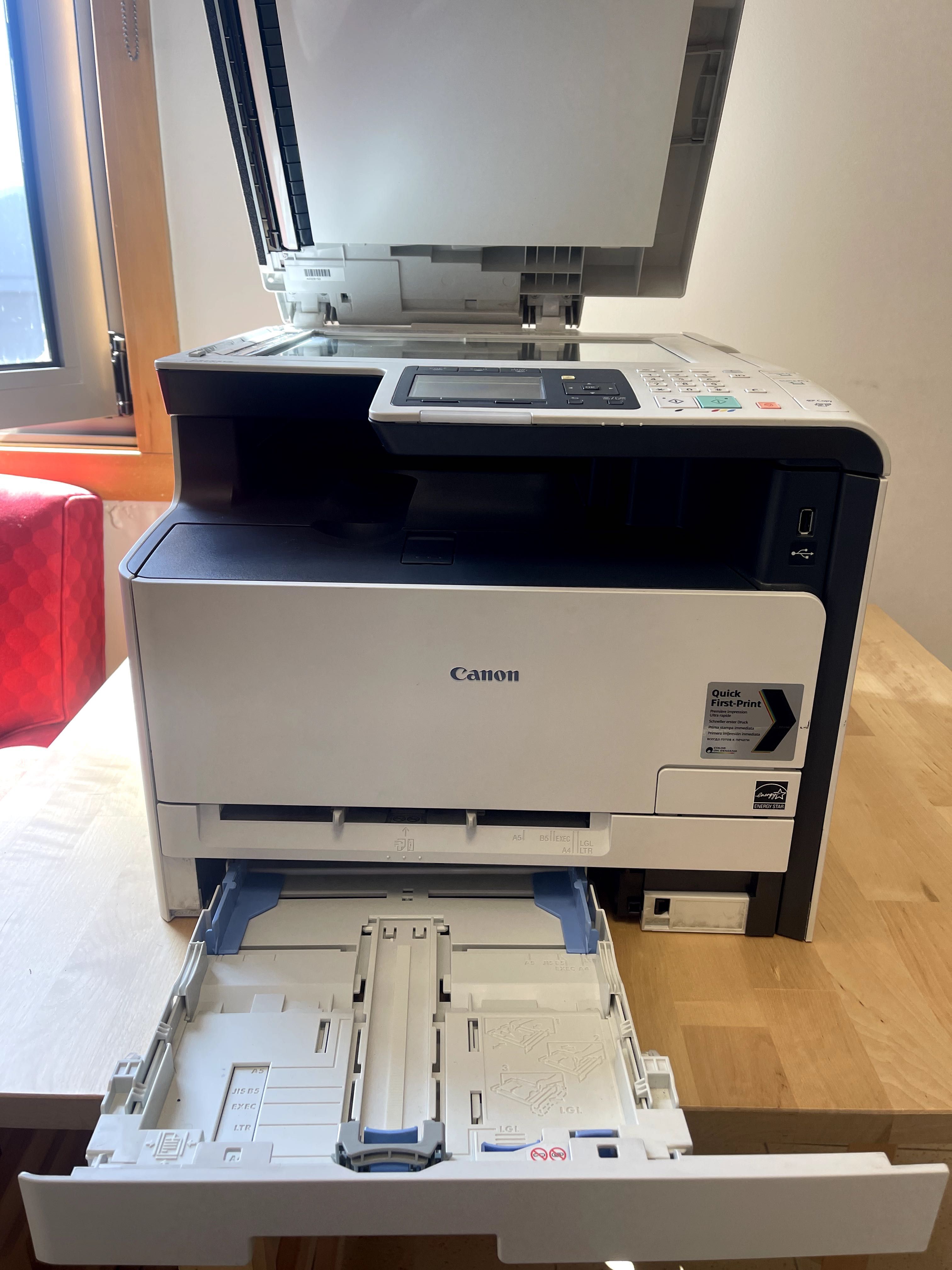 Impressora Canon i-sensys MF8230Cn