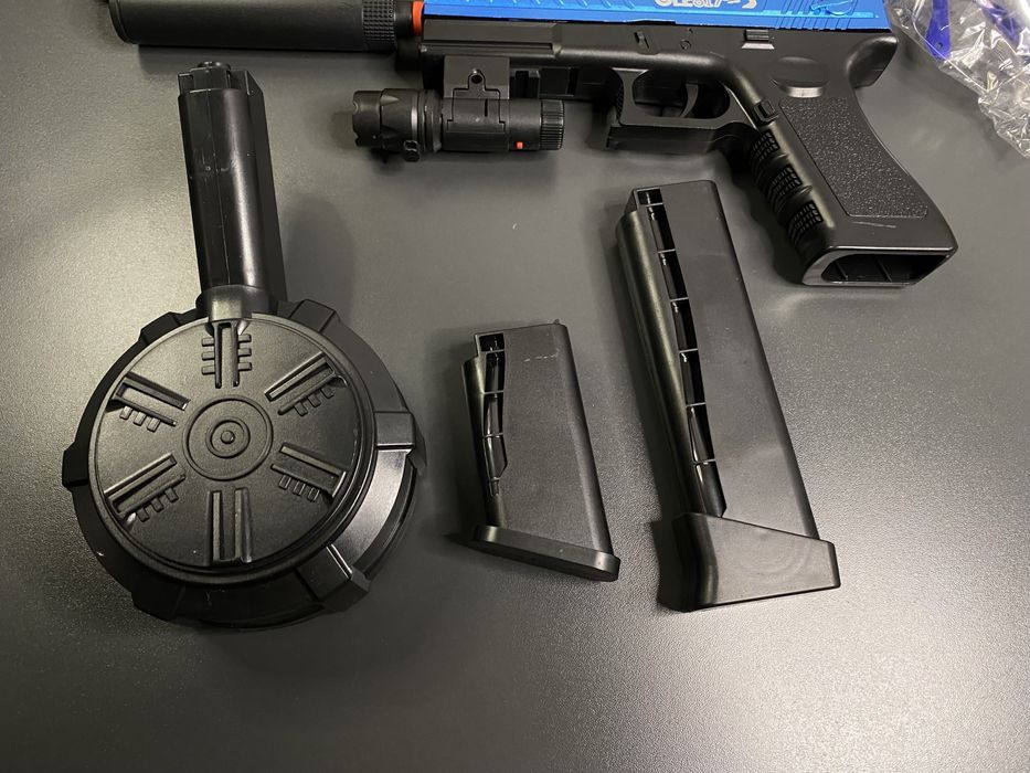 Пістолет Глок 17 PUBG на аккумуляторі