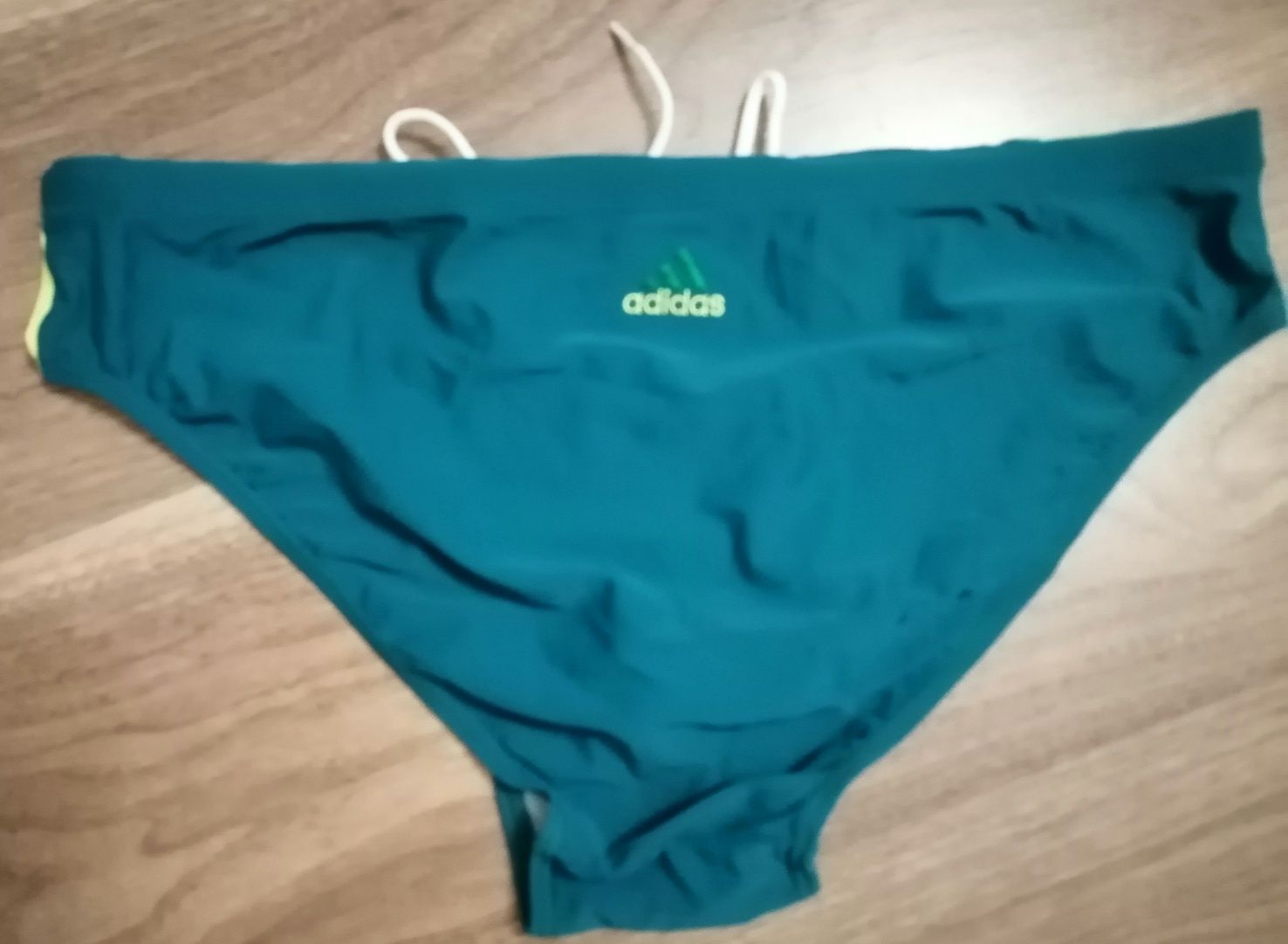 Kompielówki męskie marka Adidas rozmiar S /34