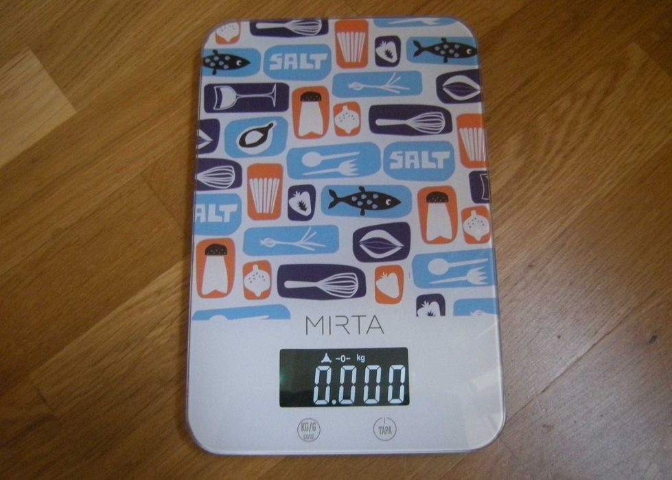 Кухонні ваги MIRTA SKE 305S