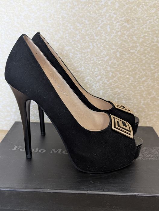 Продам туфлі з натуральної замші