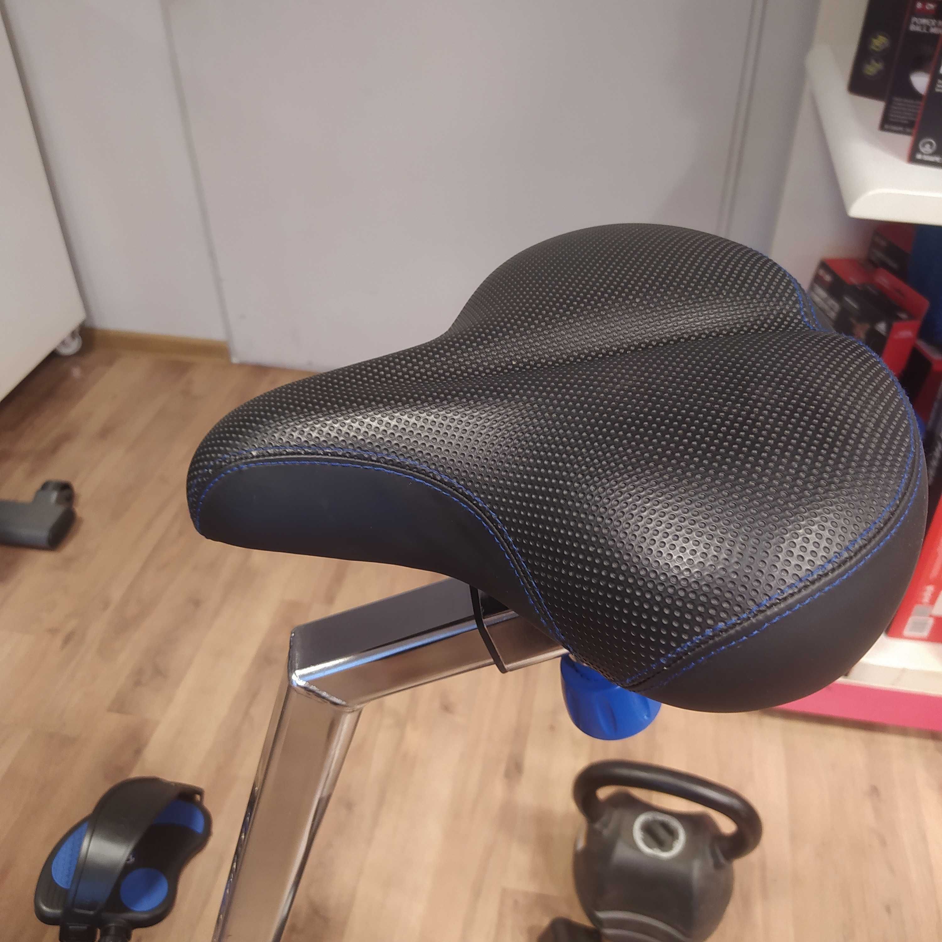 Rower treningowy programowany NAUTILUS U627 gwarancja dystrybutor