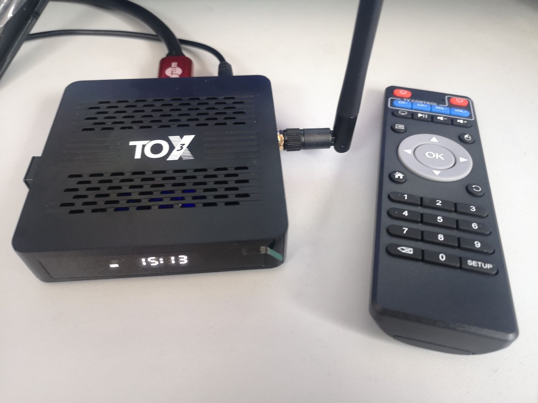 Смарт ТВ Android приставка TOX3 Plus v.2 4/32Gb tv box