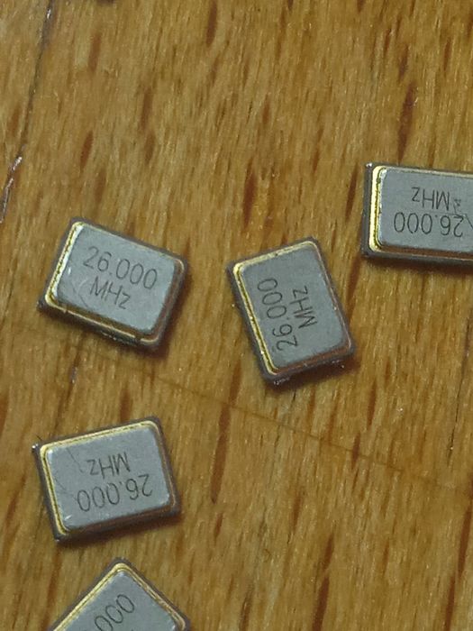 Кварцевий резонатор 26 МГц