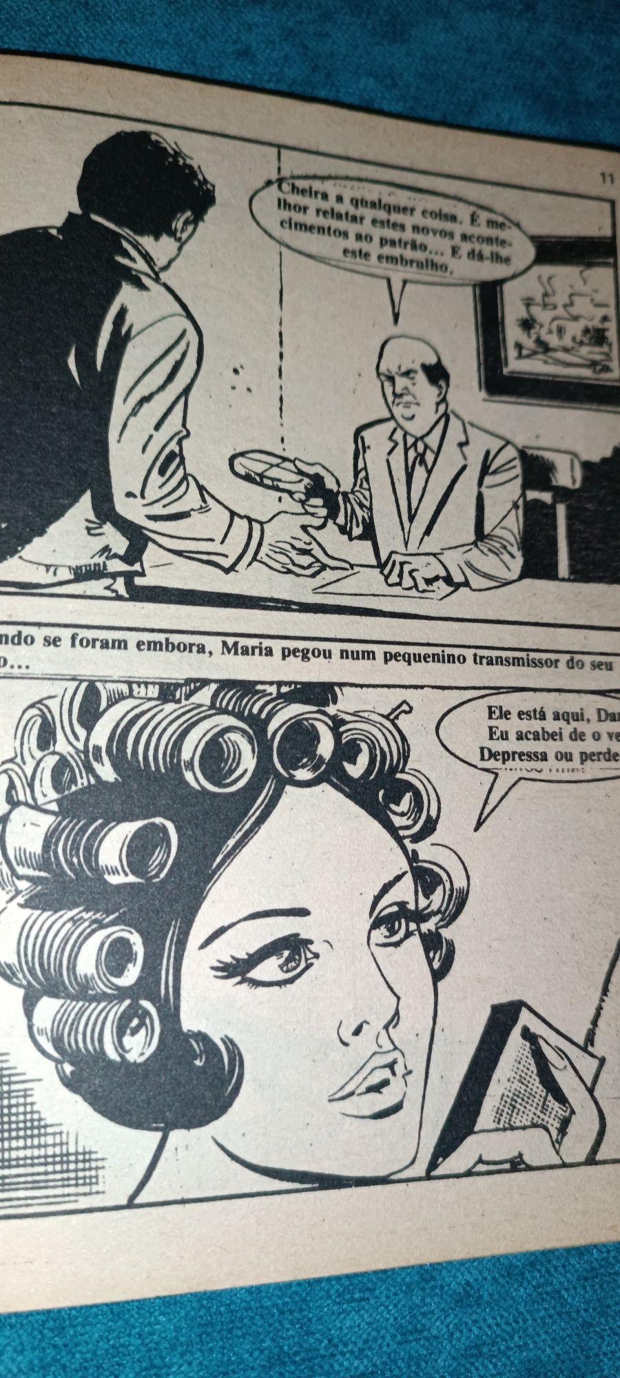 Antiga banda desenhada aventuras do FBI com pôster Eusébio e Pelé