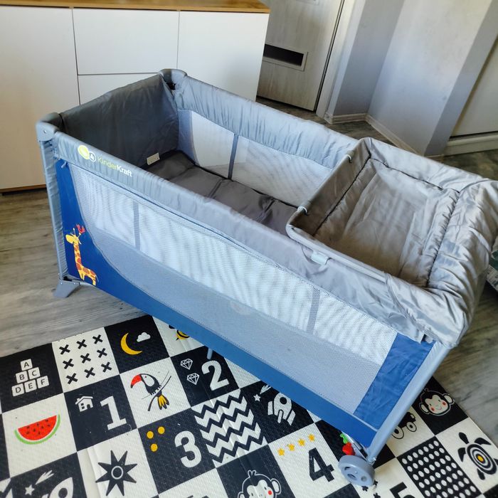 Kinderkraft Łóżeczko Turystyczne Joy granatowe