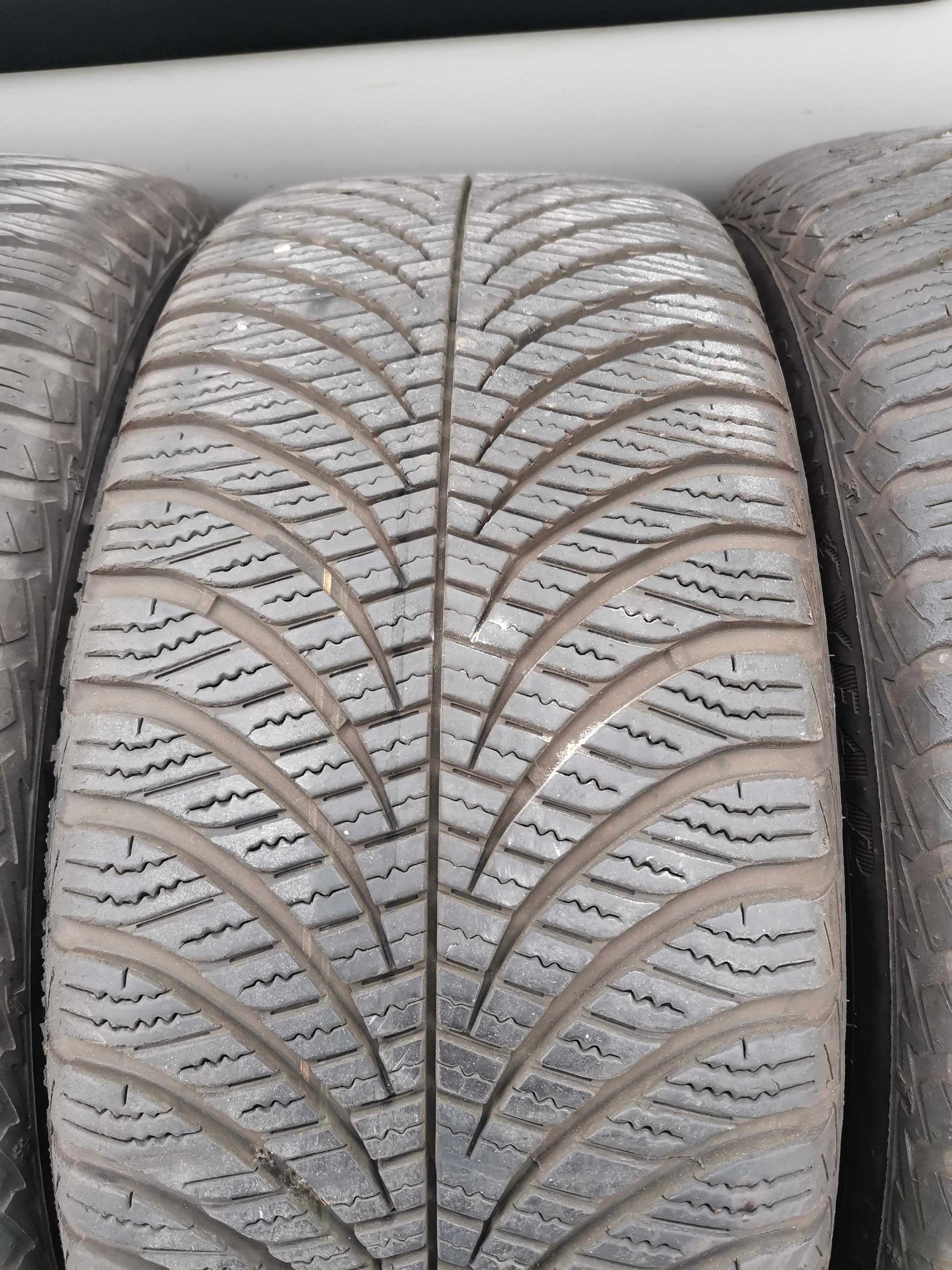 * 4 opony wielosezonowe Goodyear Vector 4Seasons Gen-2 225/45 R17 94V
