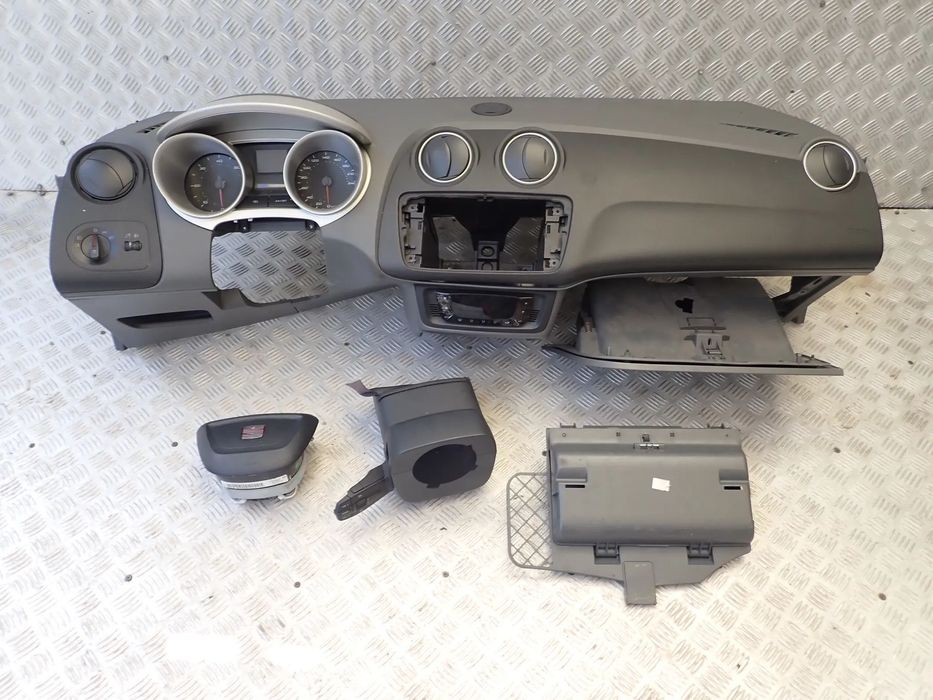 KOKPIT DESKA ROZDIELCZA SEAT IBIZA IV , WERSJA 5 DRZWIOWA