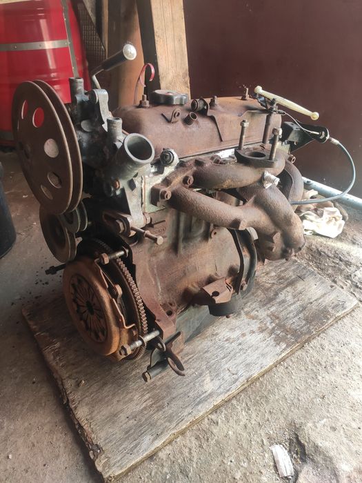 Renault R5 Gtl silnik.810M7/19 . 1.3cm +skrzynia biegów.