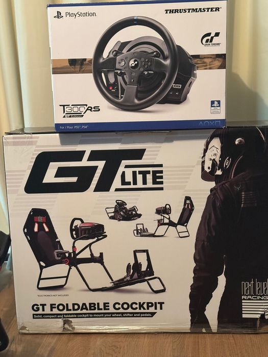 Thrustmaster T300RSGTEdition + NextLevelRacingGT LiteCockpit (Funchal)
