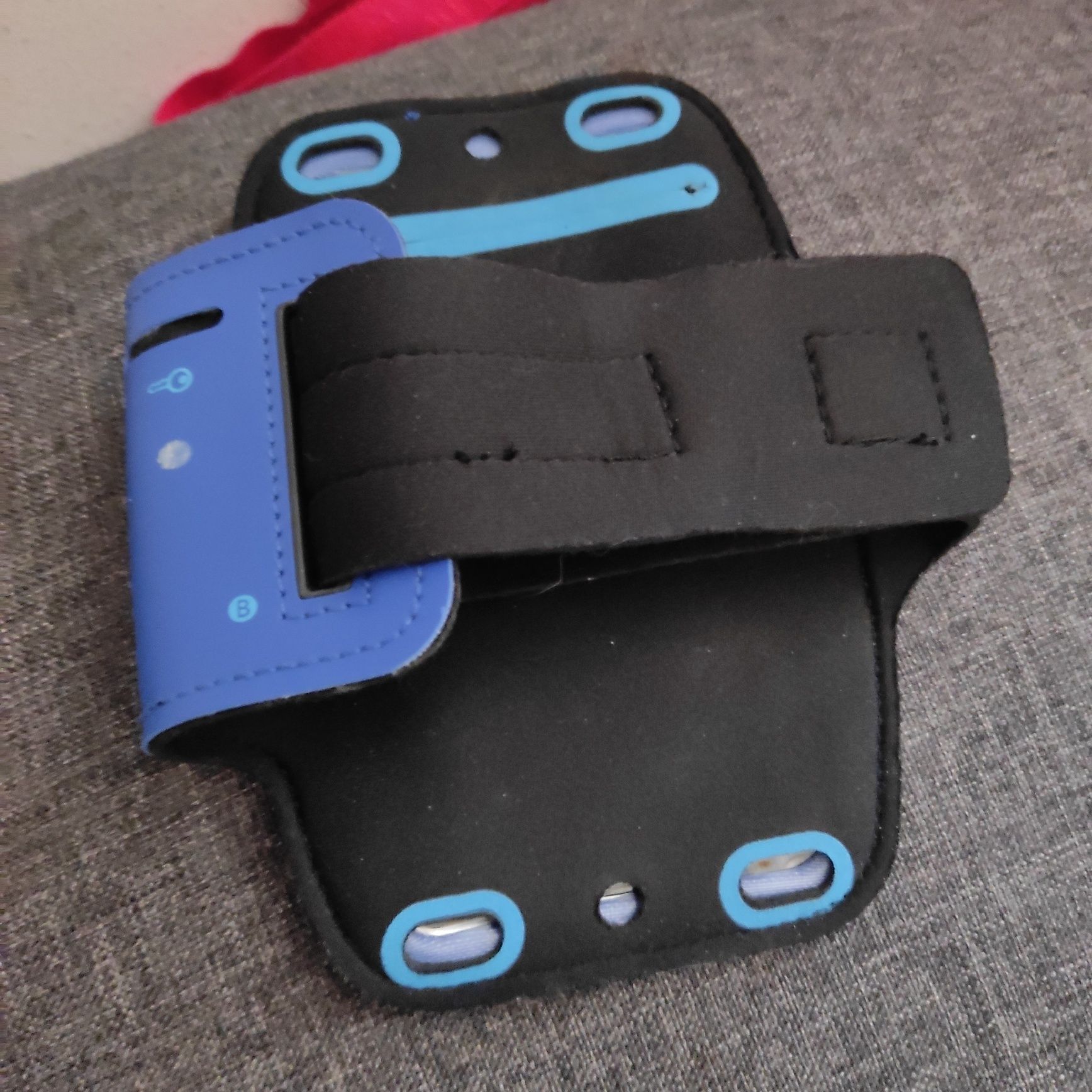 Opaska etui do telefonu