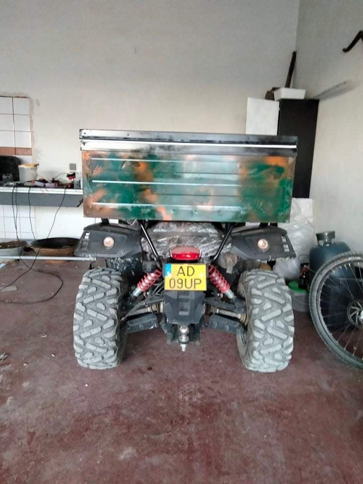 Vendo Moto 4 Linhai Camo