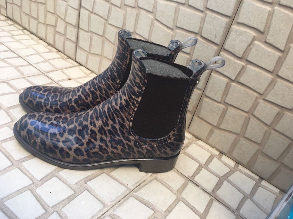 Botins