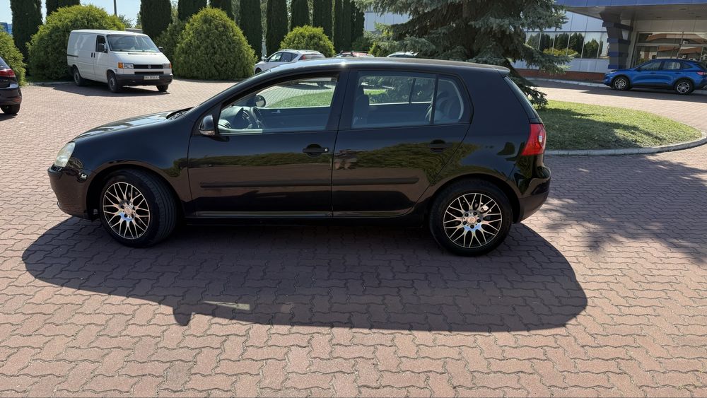 Продам VW golf 5