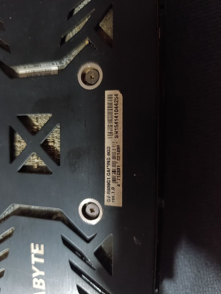 Gigabyte R9 390 gaming 8gb