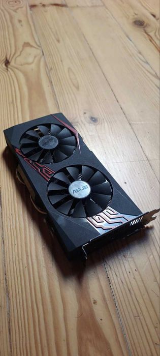 Ігрова відеокарта Asus AMD Radeon RX 470 4GB. Гарний стан