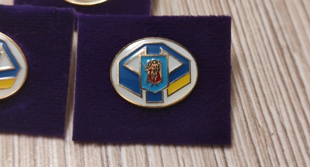 Знак київська адміністрація