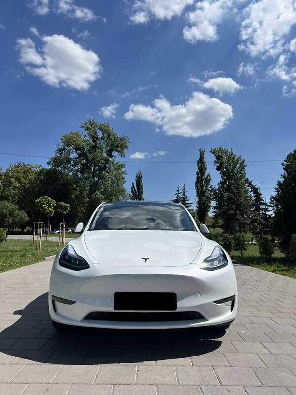 Tesla Model Y 2021 Long Range 82 kWh Dual Motor