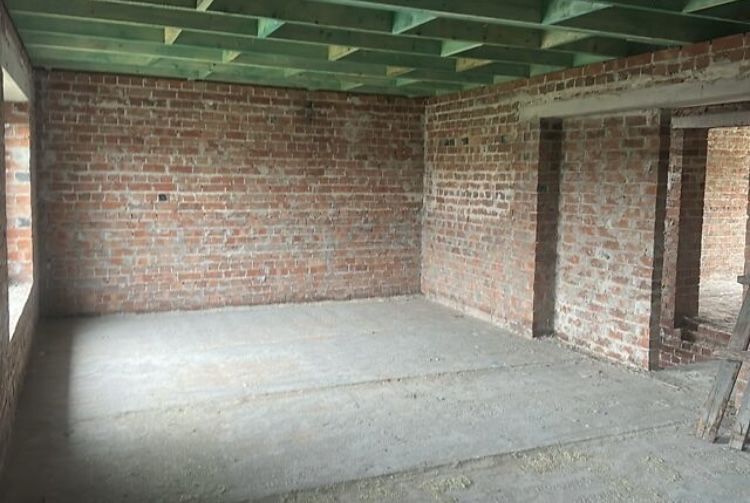 Продається будинок, Байківці