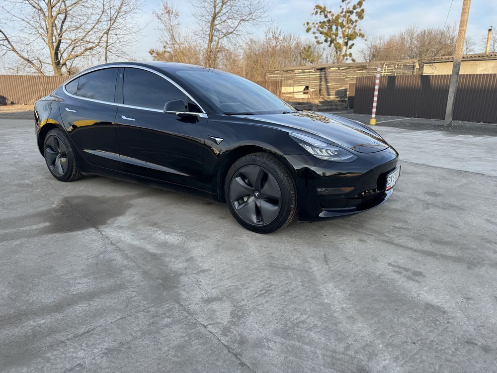 TESLA MODEL 3 2019року