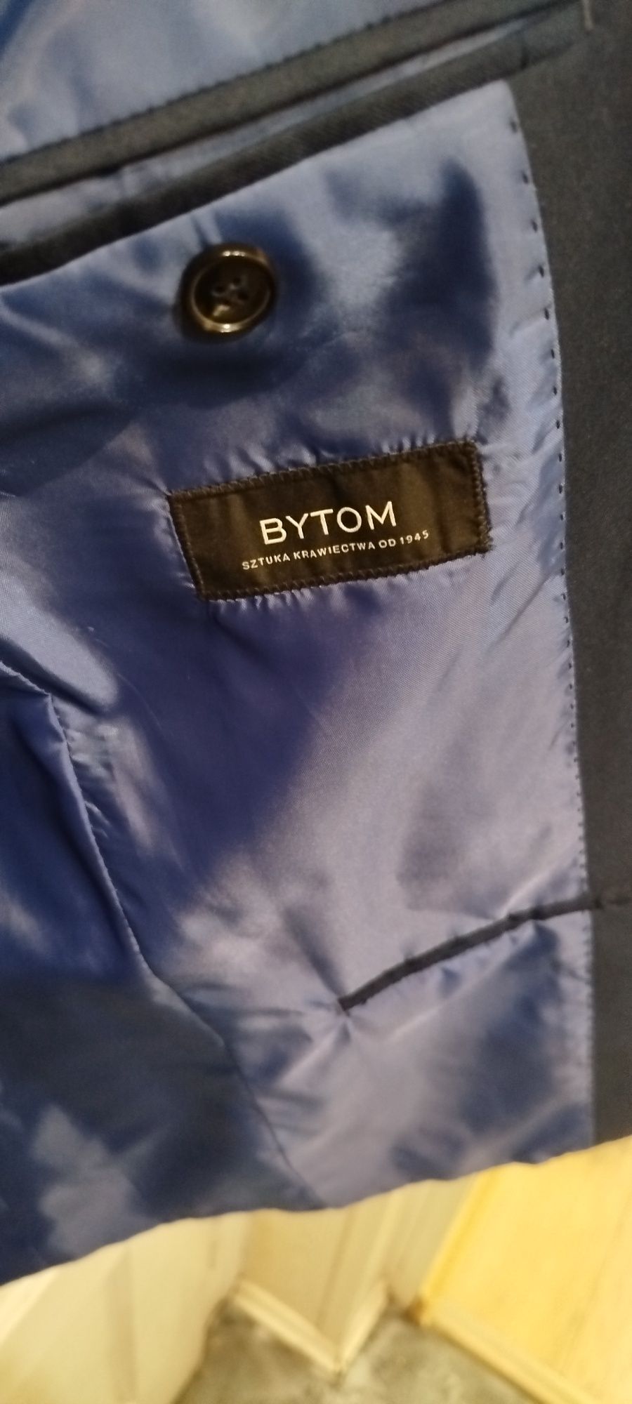 Garnitur młodzieżowy granatowy BYTOM