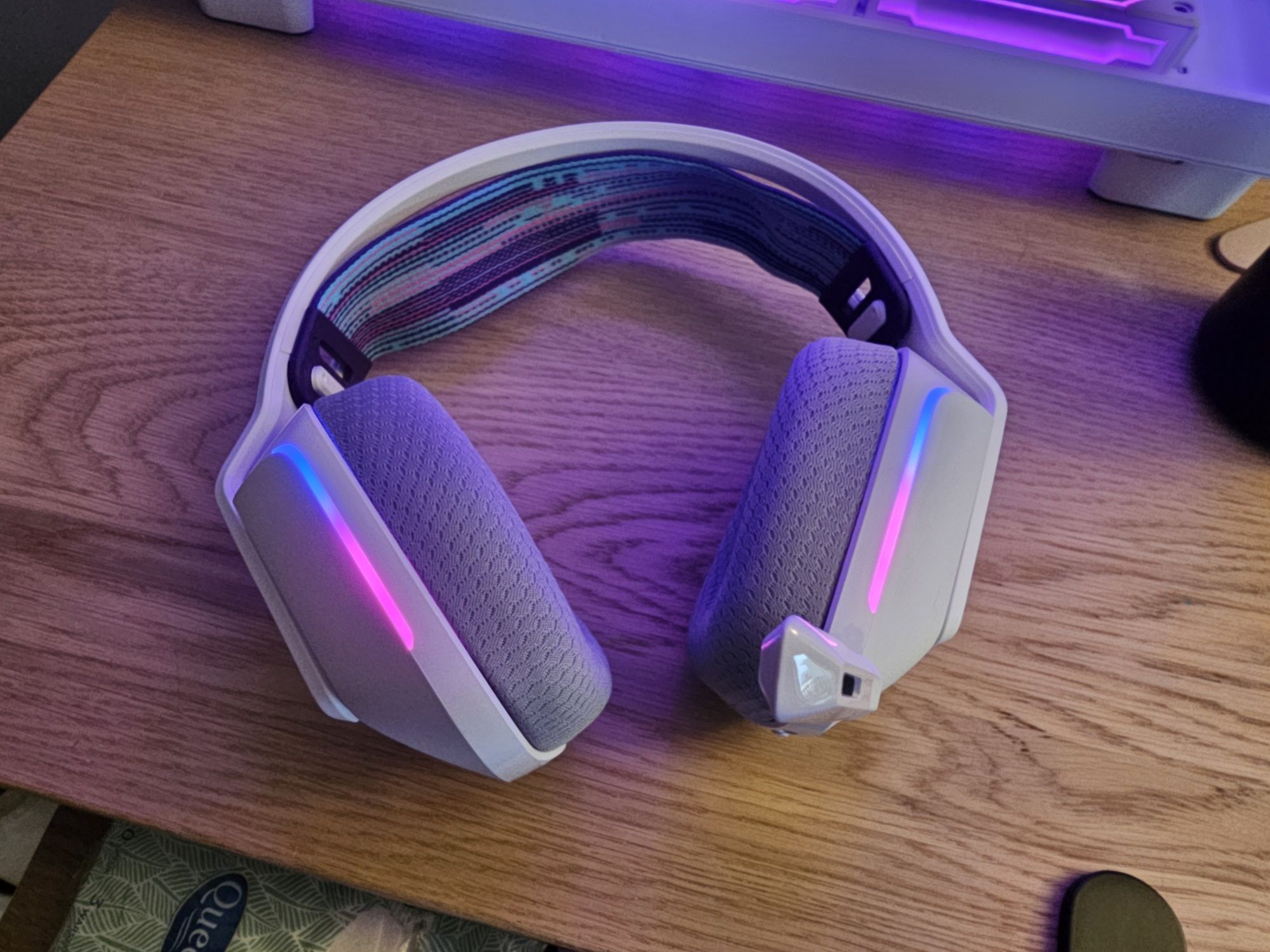 Słuchawki Logitech G733